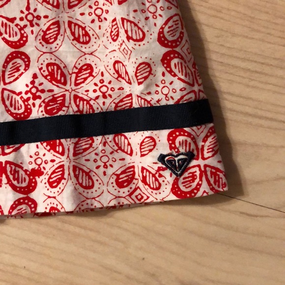 Roxy Top - Picture 3 of 16